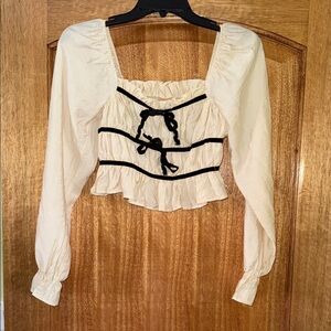 Elegant Cream Long Sleeve Women's Top XS
